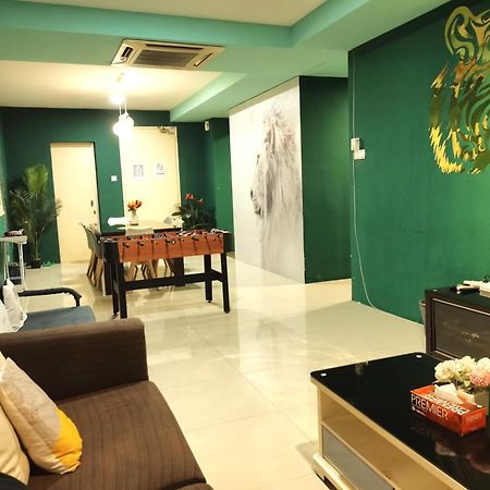 Cozy Forest Themed Homestay 4 Bedroom 吉隆坡 外观 照片